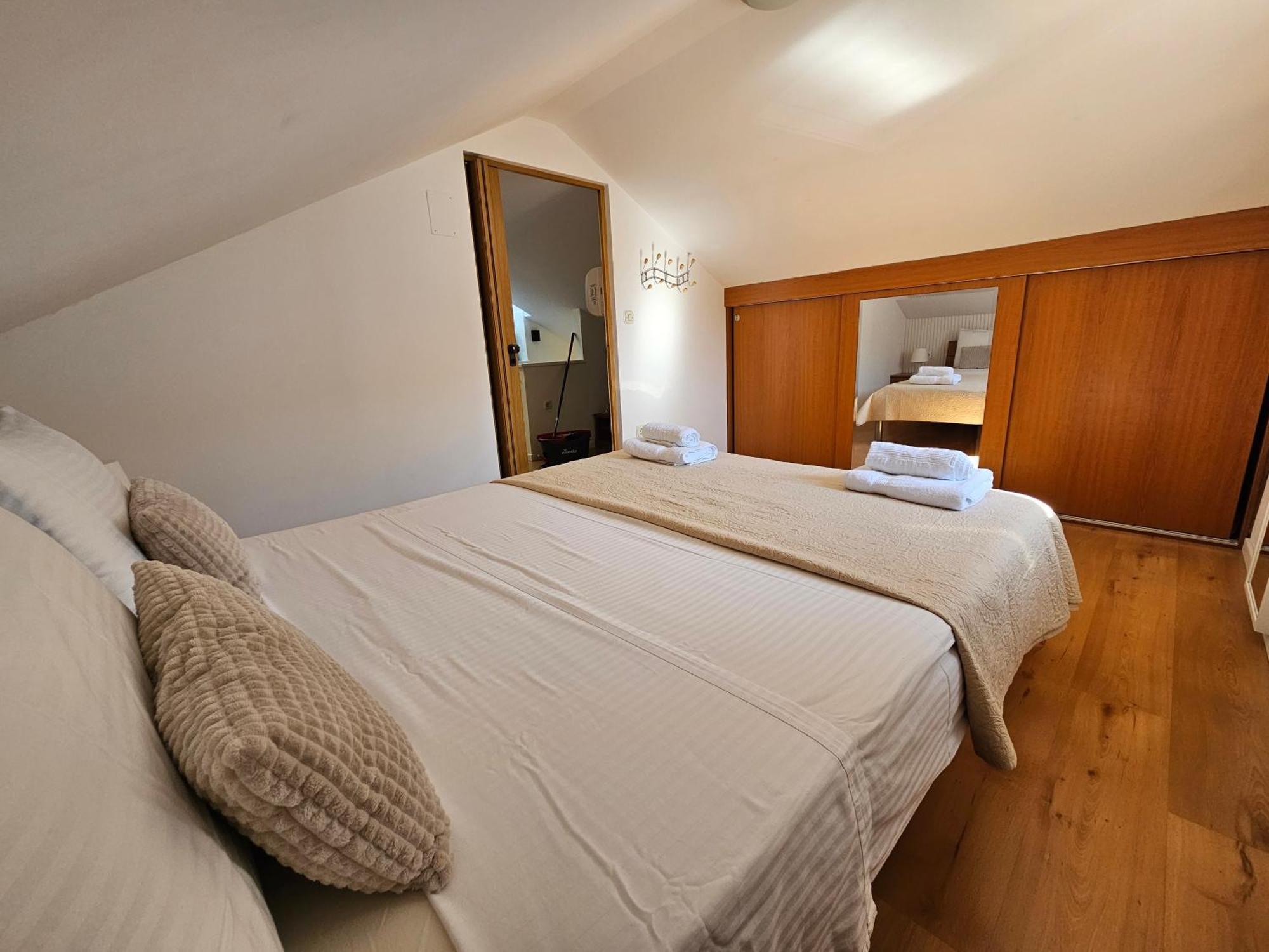Lovely Attic Apartman-Melani Zadar Ngoại thất bức ảnh